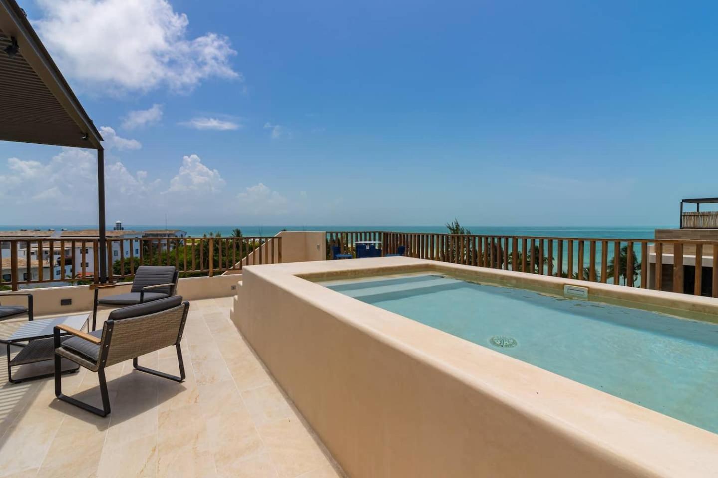 Penthouse Con Alberca Privada Y Hermosas Vistas Al Mar - A301 Остров Холбокс Экстерьер фото