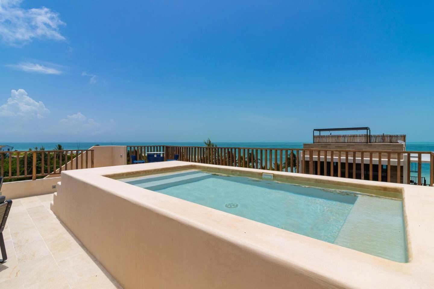 Penthouse Con Alberca Privada Y Hermosas Vistas Al Mar - A301 Остров Холбокс Экстерьер фото