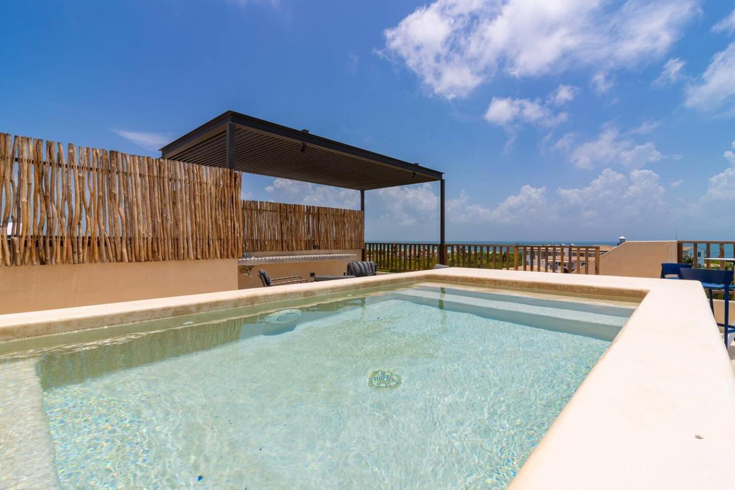 Penthouse Con Alberca Privada Y Hermosas Vistas Al Mar - A301 Остров Холбокс Экстерьер фото